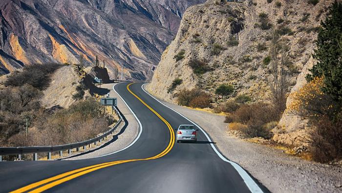 ingeniería de la carretera Longitudinal de Conchucos